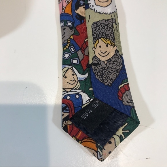 Russel Hampton Company Rotary Club International Kids Silk Neck Tie - Picture 3 of 6